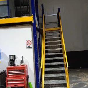 Altillos de Angulo Ranurado